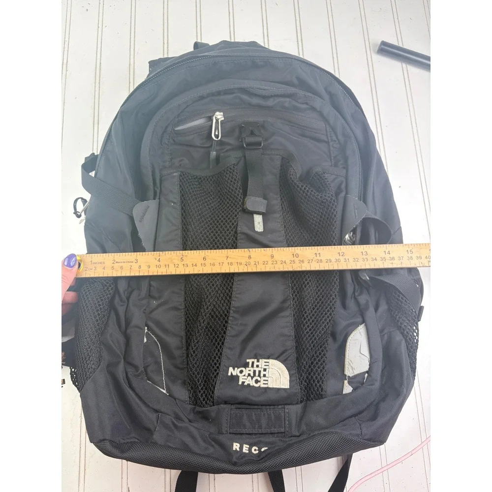The North Face Recon Black Laptop Bag Hiking Daypack Backpack Unisex